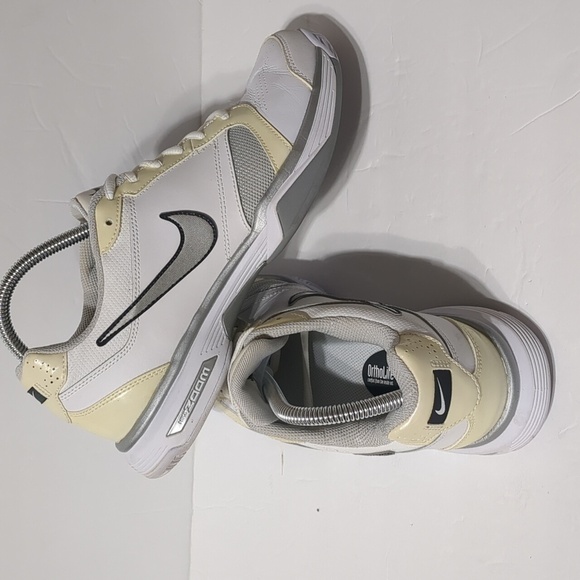 Nike Zoom Courtlite white sail running shoes women size 9.5 - Picture 5 of 9